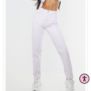 PRETTYLITTLETHING LILAC STRAIGHT JEANS